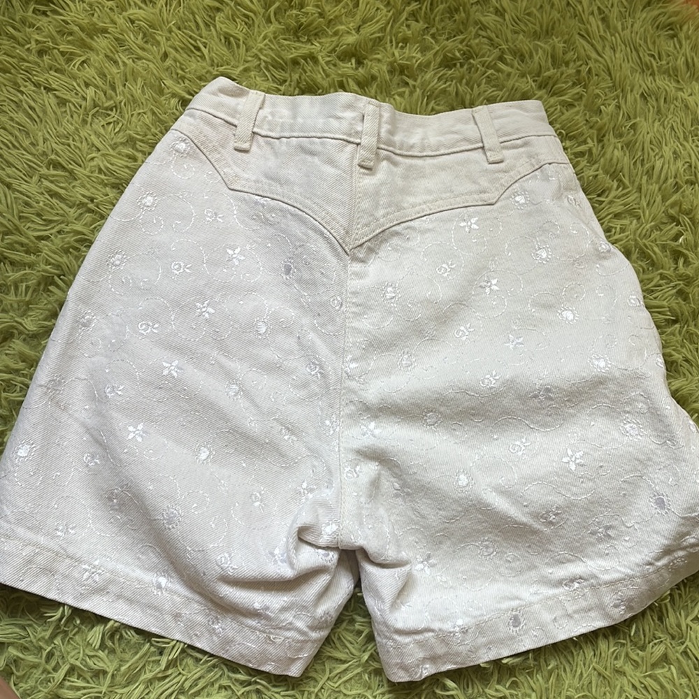 Vintage Roper Shorts - Picture 2 of 4